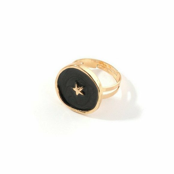 NWOT Gold Dark Grey Star Ring - Picture 2 of 13